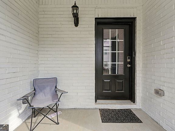 3rd image of 6022 Liatris St