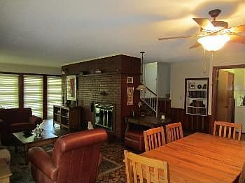 4th image of 2312 County Ave