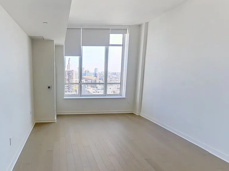 45 Hoyt St #23B — Photo 3