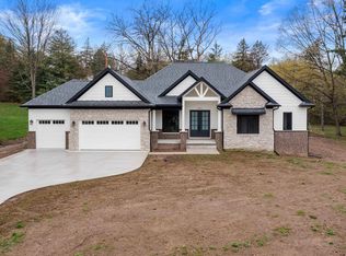 70711 Morency Dr, Romeo, MI 48065