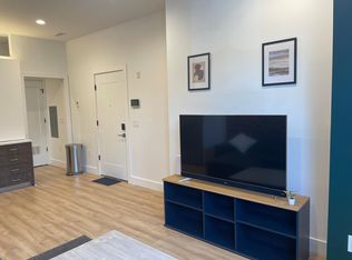 1435 Clifton St NW Room 3, Washington, DC 20009