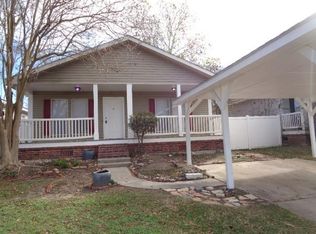 10015 Summerberry Ln, Tomball, TX 77375