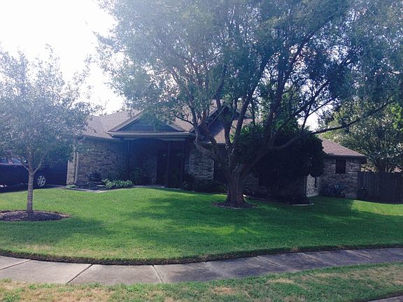 3rd image of 3510 Landsdowne Ct