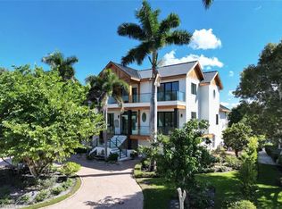 192 Topanga Dr, Bonita Springs, FL 34134