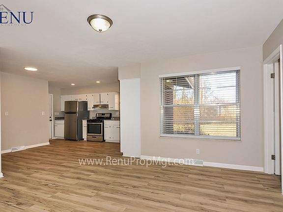 4th image of 4035 Galaxie Dr