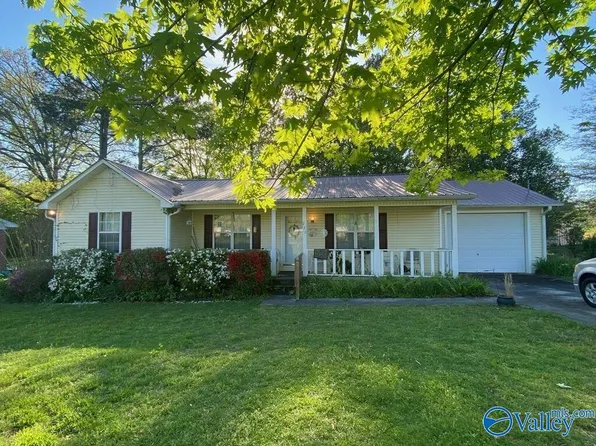 111 Sunset St, Boaz, AL 35957