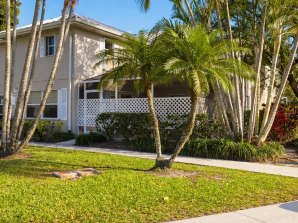 2842 SW Lakemont Place, Palm City, FL 34990