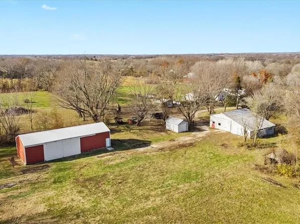 23903 E 175th St, Pleasant Hill, MO 64080