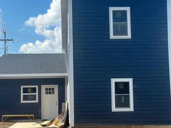 402 Wenonah Ave, Pearisburg, VA 24134