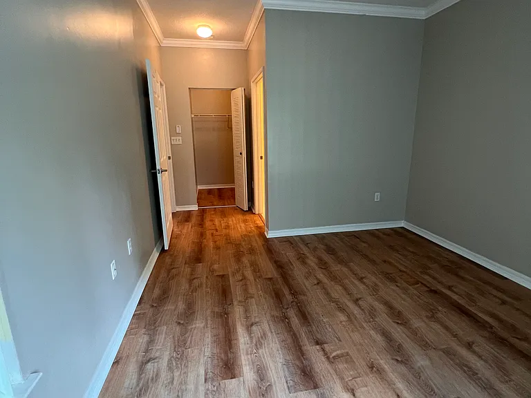 520 Florida Club Blvd #101 — Photo 17