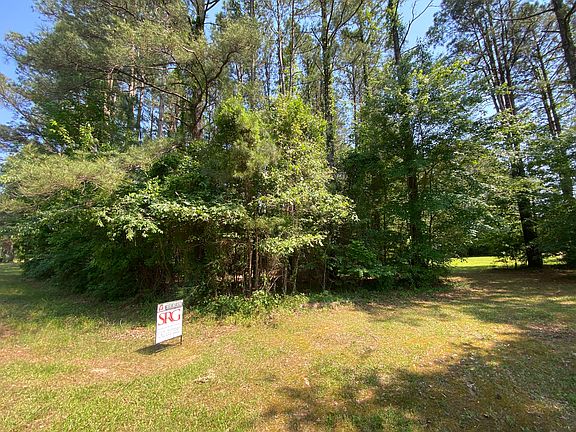 2nd image of 123 Ouachita Rd #476