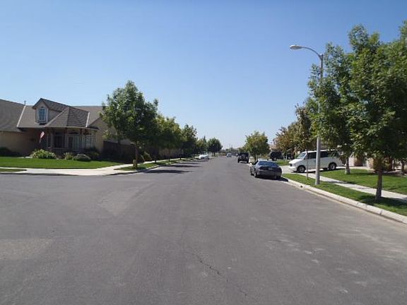5th image of 3342 W Stewart Ave