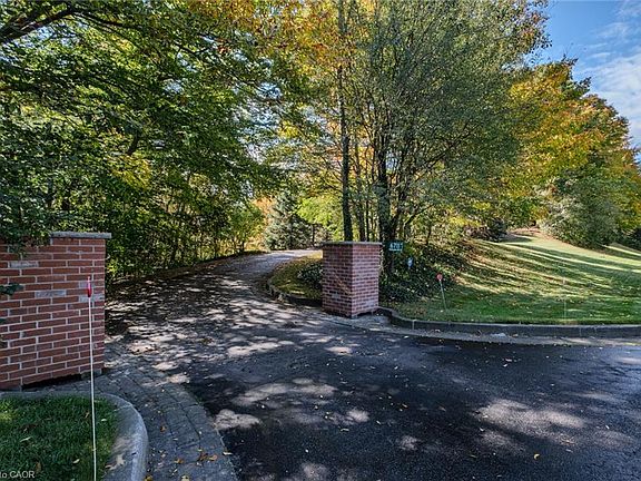 2nd image of 6711 Wellington Rd #34