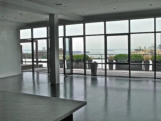 Rented by Vertex Realty Group LLC | media 33