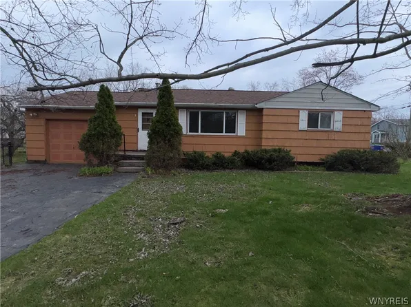 3956 Lincoln Ave, Hamburg, NY 14075