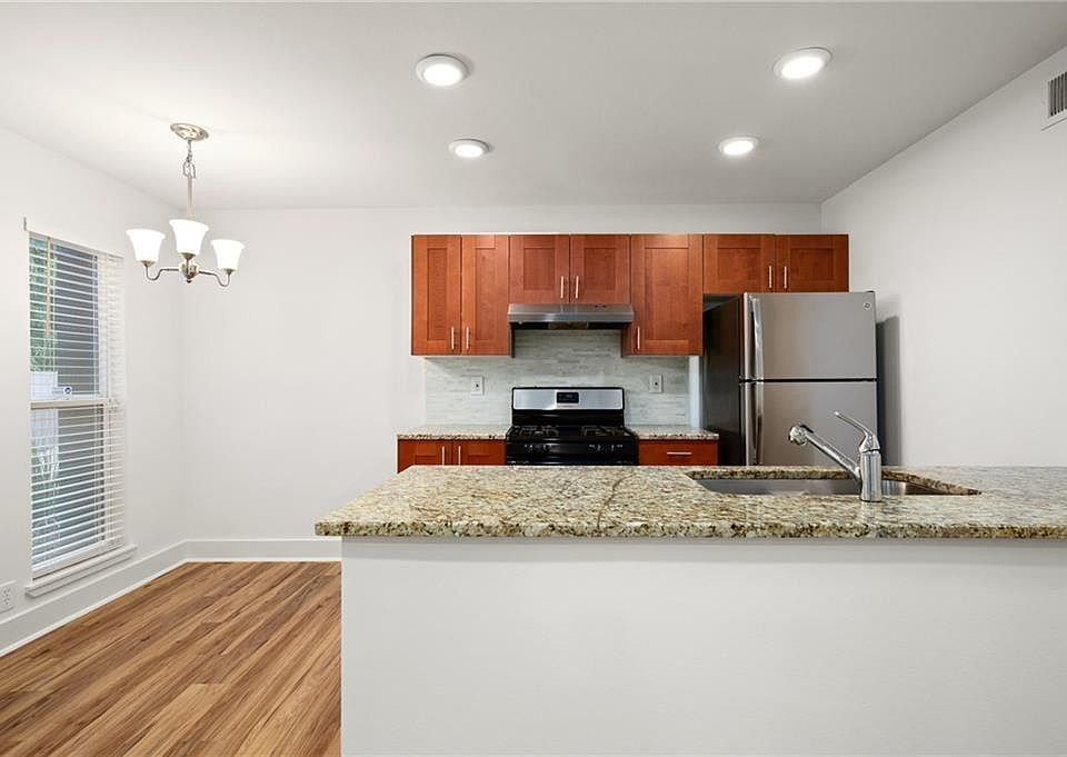 1st image of 5820 Berkman Dr APT 116
