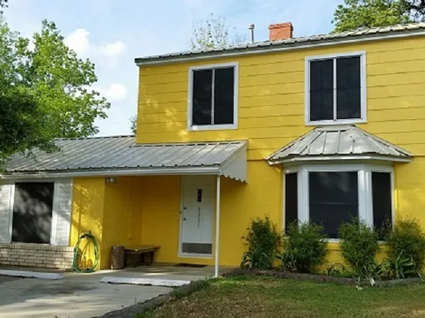 1301 Foster Ave, College Station, TX 77840