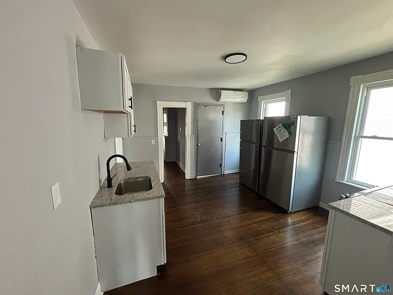 231 Goddard Ave #2 — Photo 9