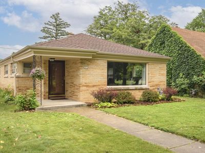 2972 North 86th STREET, Milwaukee, WI, 53222