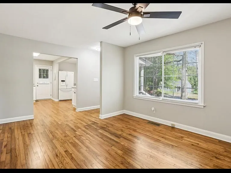 3417 Glen Rd — Photo 4