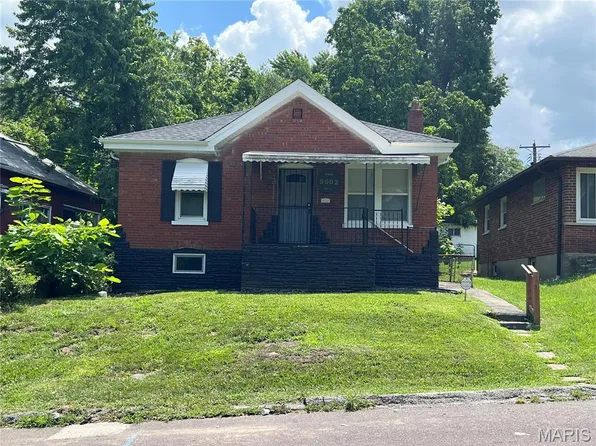 5502 Helen Ave, Saint Louis, MO 63136