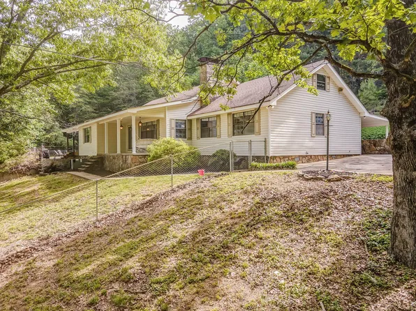 422 Bonifacious Rd, Tunnel Hill, GA 30755