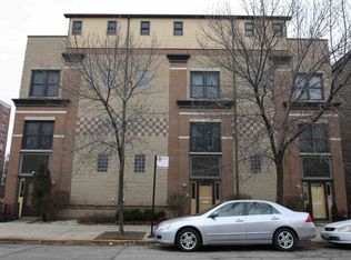 1507 W Chestnut St, Chicago, IL 60642