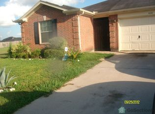5210 Park Village Dr, Houston, TX 77048