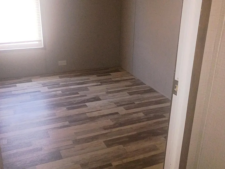 2222 E 8th St #16 — Photo 17