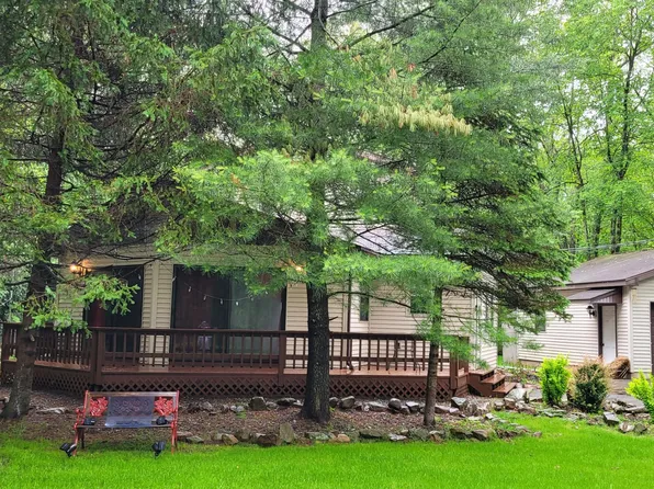 916 Old Stage Rd, Albrightsville, PA 18210