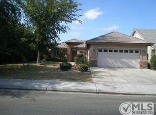 2816 Grand Haven Ln, Bakersfield, CA 93313