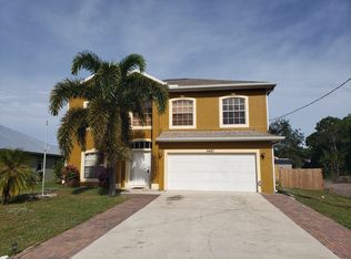 5483 NW Whitecap Rd, Port Saint Lucie, FL 34986