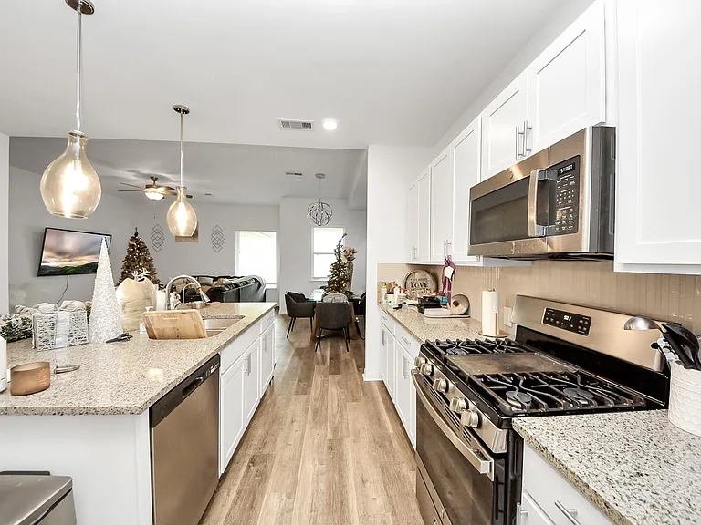 9447 Klein Ln — Photo 19