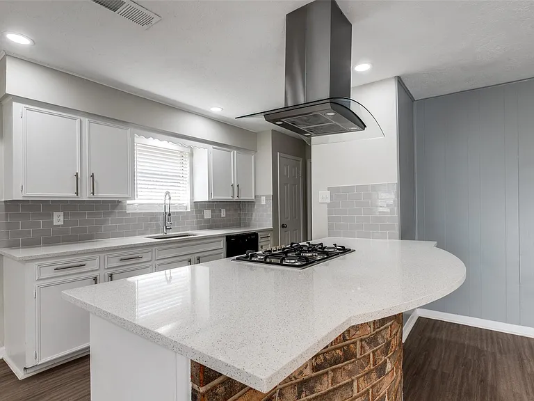 5426 Fairgreen Ln — Photo 13