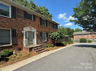 4317 Walker Rd, Charlotte, NC 28211