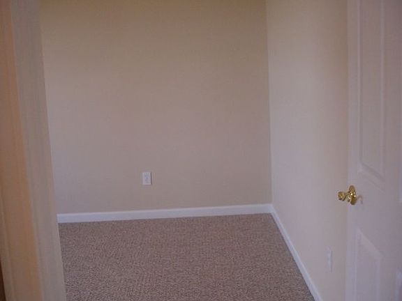 old pic entering bedroom 1