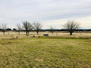 226 Morales Duecker Rd, Fredericksburg, TX 78624