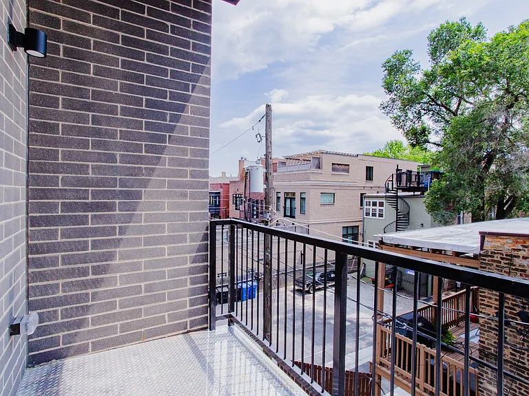 The Aura Apartments — Photo 35