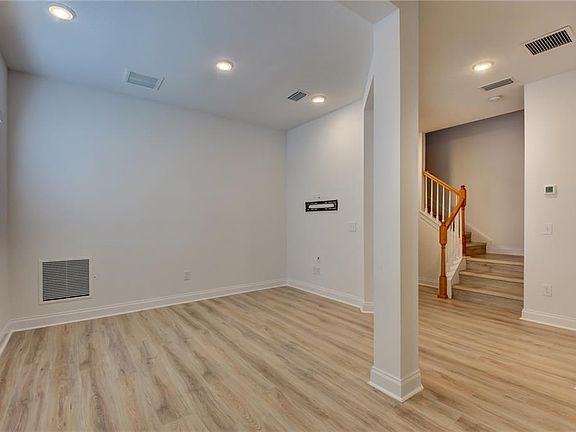 3rd image of 4630 Socrates Way