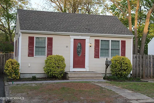 21 Coolidge Dr Photo 1