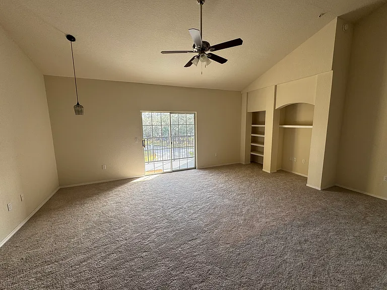 103 Vista Verdi Cir #309 — Photo 2