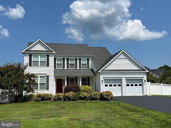 2nd image of 22266 Orchard Ct