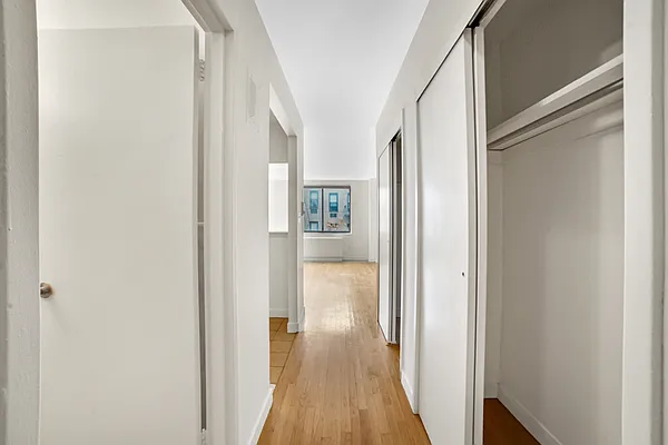 Rented by Compass | media 6