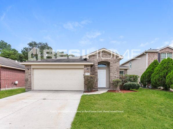 12210 Granite Woods Ct