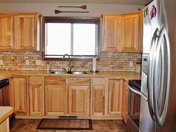 2nd image of 3216 Argenta Dr