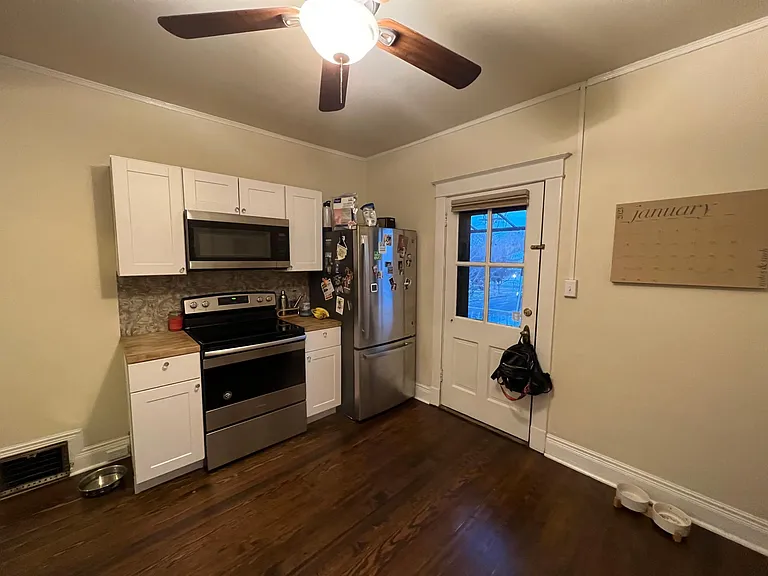 1770 N High St #200 — Photo 13