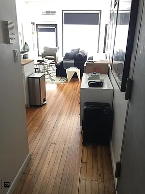 Rented by R New York | media 4