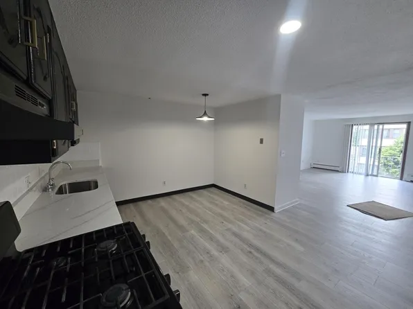 24 Inman St #32, Lawrence, MA 01843