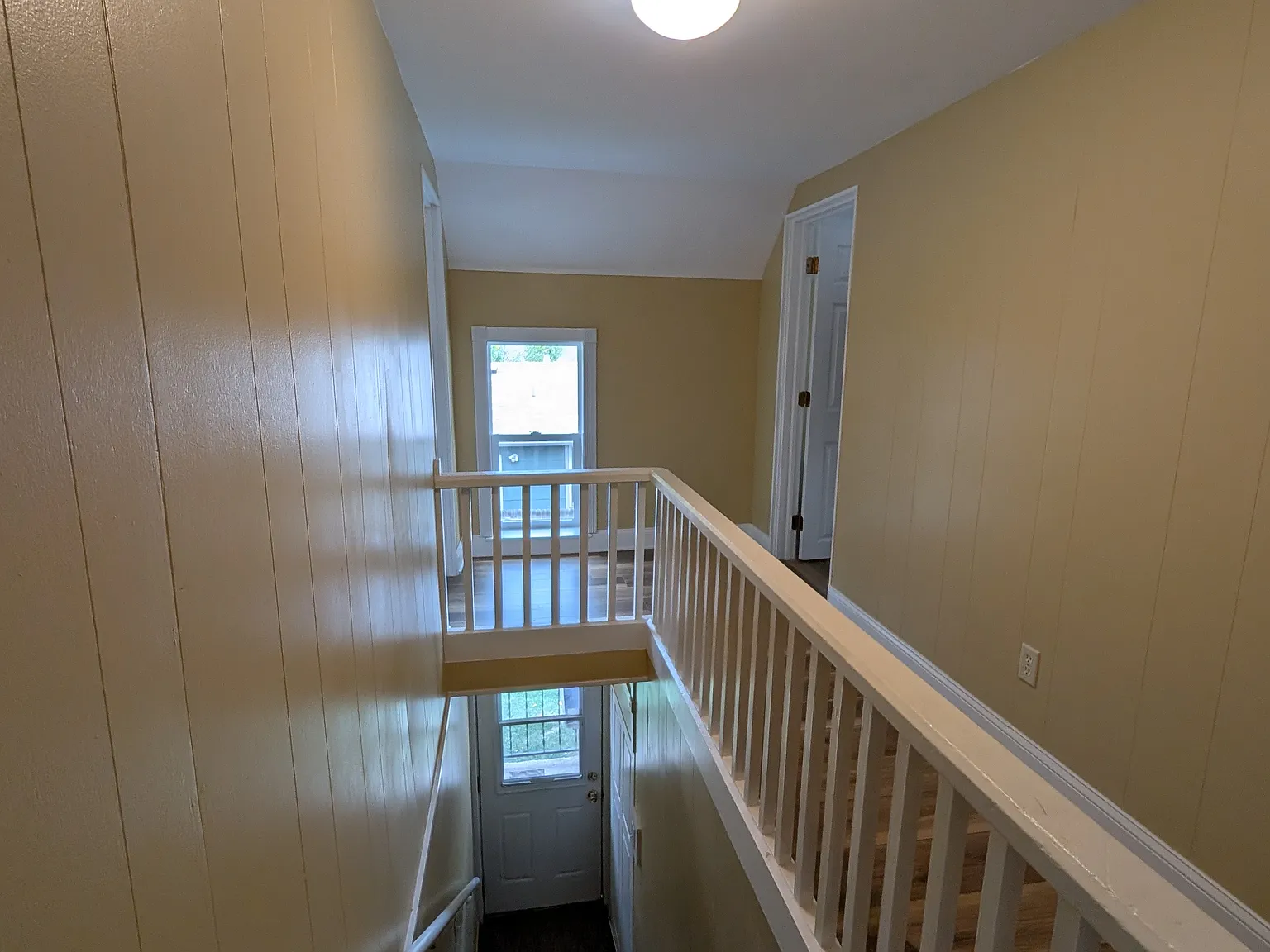 2 bed, 1000 sqft, $1,295 — Photo 4