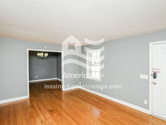 5-Dining Room
